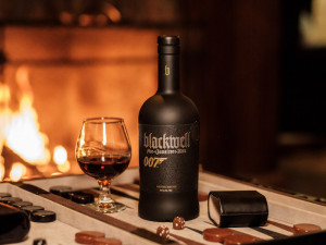 Courants d'Air, UN RHUM BLACKWELL EN EDITION LIMITE 007© POUR LA SORTIE DU PROCHAIN JAMES BOND