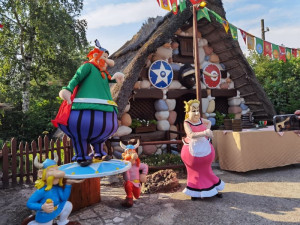 Courants d'Air, ATTRACTIONS ET BANQUET GAULOIS VOUS ATTENDENT AU PARC ASTERIX !