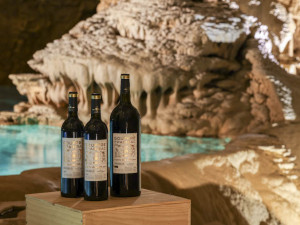 Courants d'Air, AMATEURS DE VIN, DEGUSTER LA « CUVEE DES 130 ANS » DU GOUFFRE DE PADIRAC 