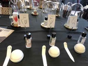 Courants d'Air, MARCELLE DORMOY, DES EAUX DE PARFUM HAUTE-COUTURE