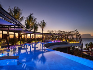 Courants d'Air, LUX* GRAND BAIE, MAURITIUS, UN SÉJOUR HAUTE-COUTURE UNIQUE 