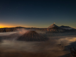 Courants d'Air, « BEYOND JAVA » PREMIER LIVRE D'UNE COLLECTION D'OUVRAGES PHOTOGRAPHIQUE SUR L'INDONESIE