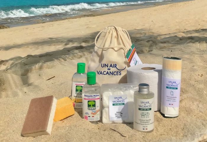 UN AIR DE VACANCES. DES KITS DE BIENVENUE MALINS