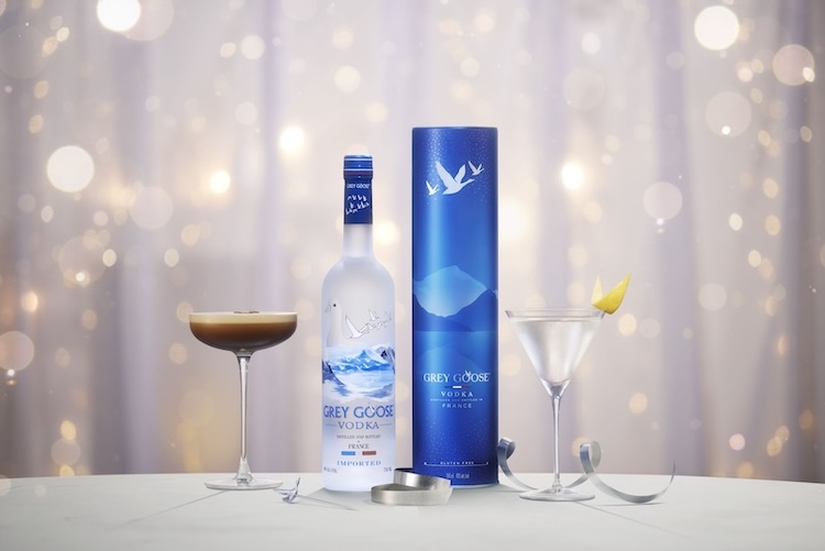 SPIRITUEUX D'EXCEPTION ET COCKTAILS ICONIQUES POUR LES F&Ecirc;TES