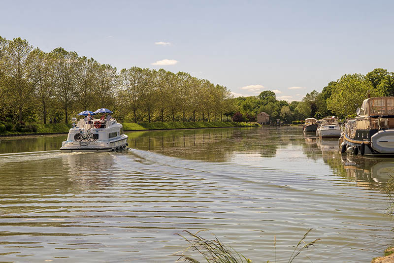 10 CHOSES À SAVOIR SUR LE CANAL DU NIVERNAIS