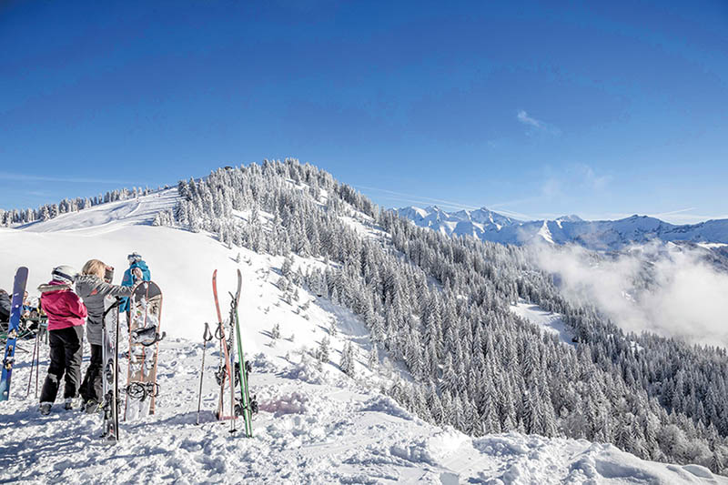 MEGÈVE, LA NEIGE AUX MILLE LUMIÈRES