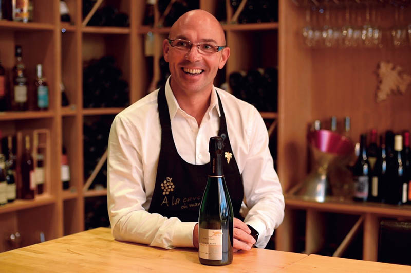 GILLES MOULIGNEAUX,  CHEF SOMMELIER, CAVISTE ET PASSIONNE