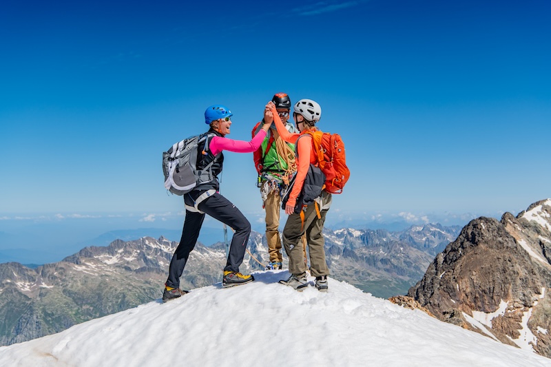 L'ALPE D'HUEZ : UN &Eacute;T&Eacute; AU SOMMET DE LA L&Eacute;GENDE