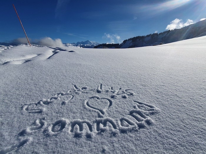 ENVIE DE NEIGE À LA MONTAGNE ? ALORS SORTEZ DES TRACES À PRAZ DE LYS SOMMAND