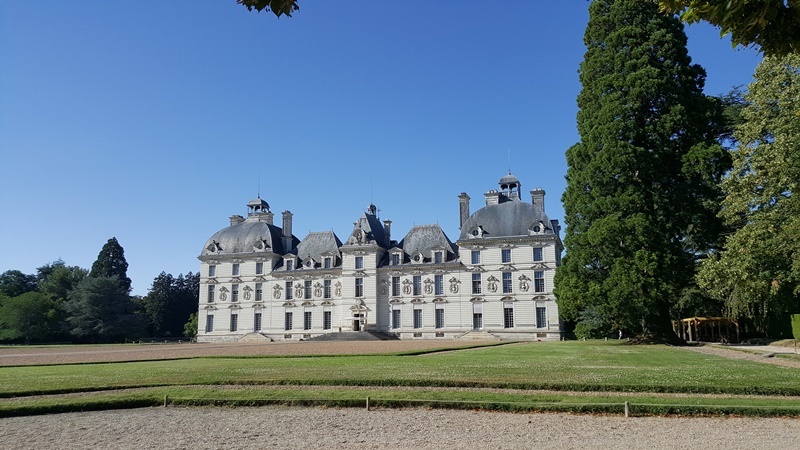 À CHEVERNY UN DEMI-MILLION DE TULIPES POUR UN ANNIVERSAIRE 