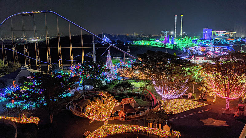 YOMIURI LAND LE PLUS GRAND PARC D'ATTRACTIONS DE TOKYO S'ILLUMINE DE MILLIONS DE LUMIERE