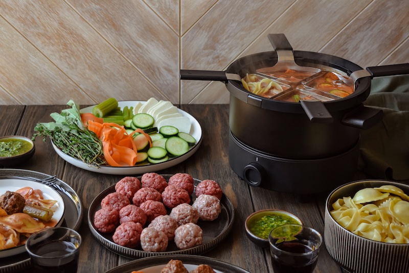 FONDUSSIMO : LA R&Eacute;VOLUTION QU&Eacute;BECOISE D&Eacute;BARQUE DANS NOS CUISINES
