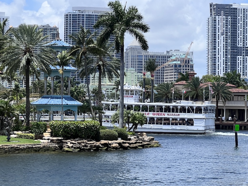 Courants d'Air, FORT LAUDERDALE, ENTRE OC&Eacute;AN, CANAUX ET ART DE VIVRE FLORIDIEN