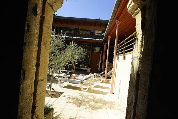 LA REHABILITATION DES THERMES DE VALS-LES-BAINS