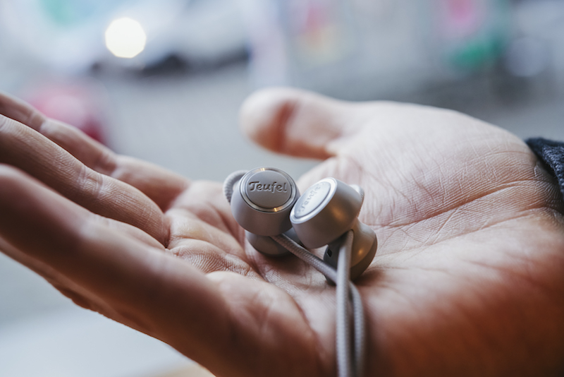 CONNAISSEZ VOUS LES ECOUTEURS TEUFEL ? VOS OREILLES N'EN REVIENDRONT PAS !