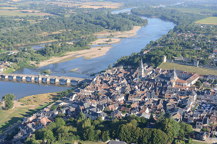 10 CHOSES À SAVOIR SUR LA CHARITÉ-SUR-LOIRE